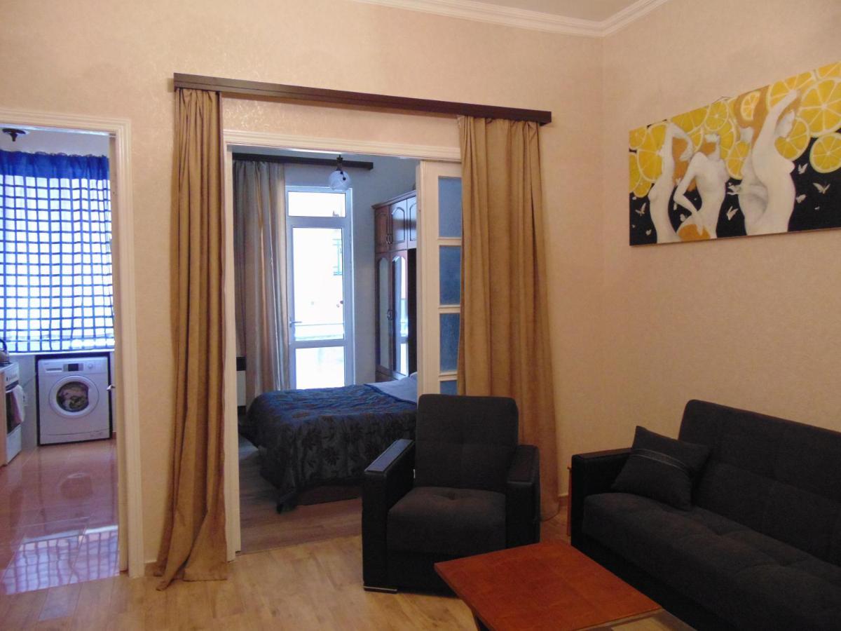 Apartment In The Center Of The City - Vera Tbilisi Exteriér fotografie